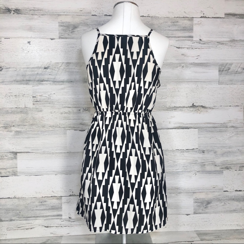 Francesca's Full-Zip Ruffle Dress - Aztec Print - Picture 2 of 8
